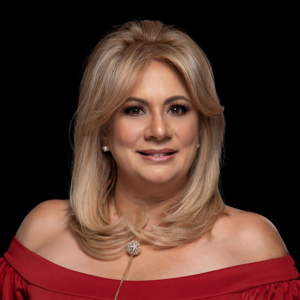 Idania Miranda / Broker