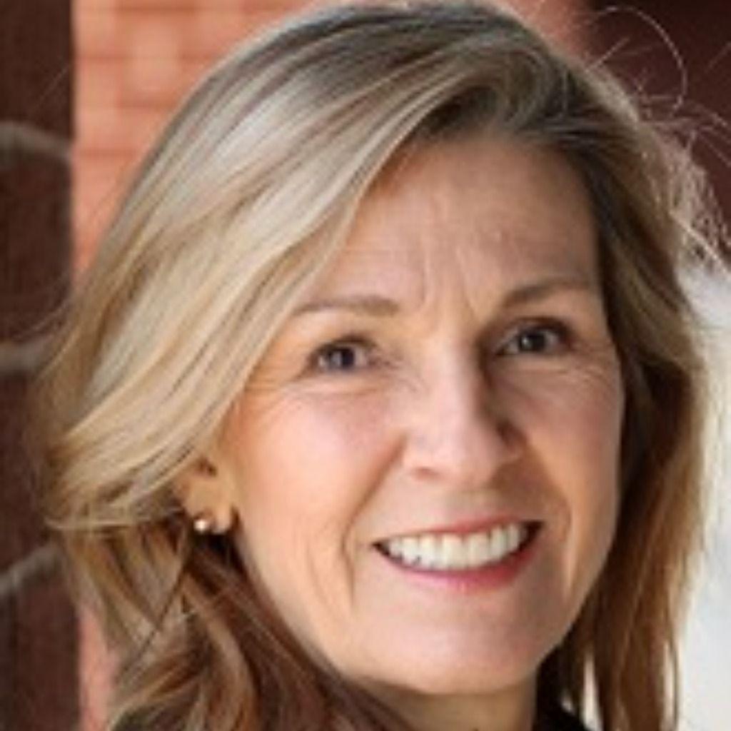 Louise Lamy, Associate Broker
