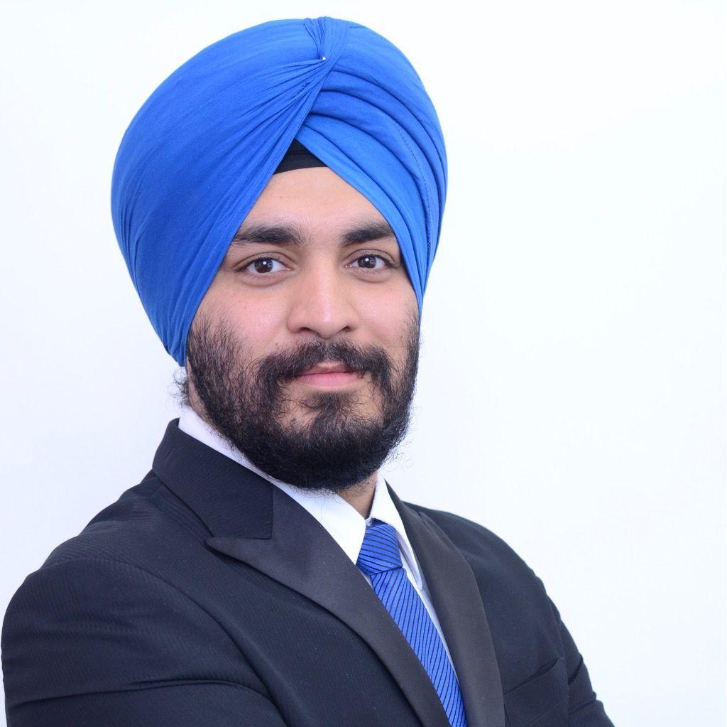 Inder Arora, Broker