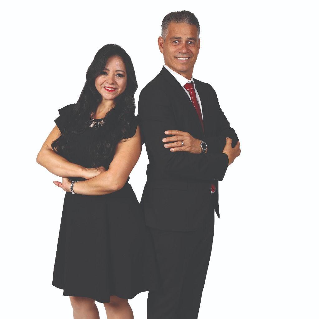 Ray & Maria E. Fernandez-Silva