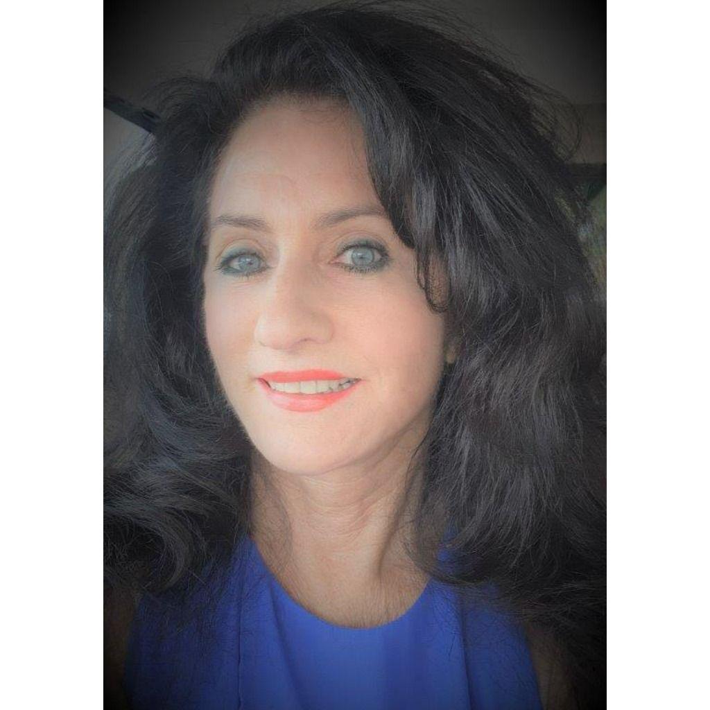 Patricia L Murphy