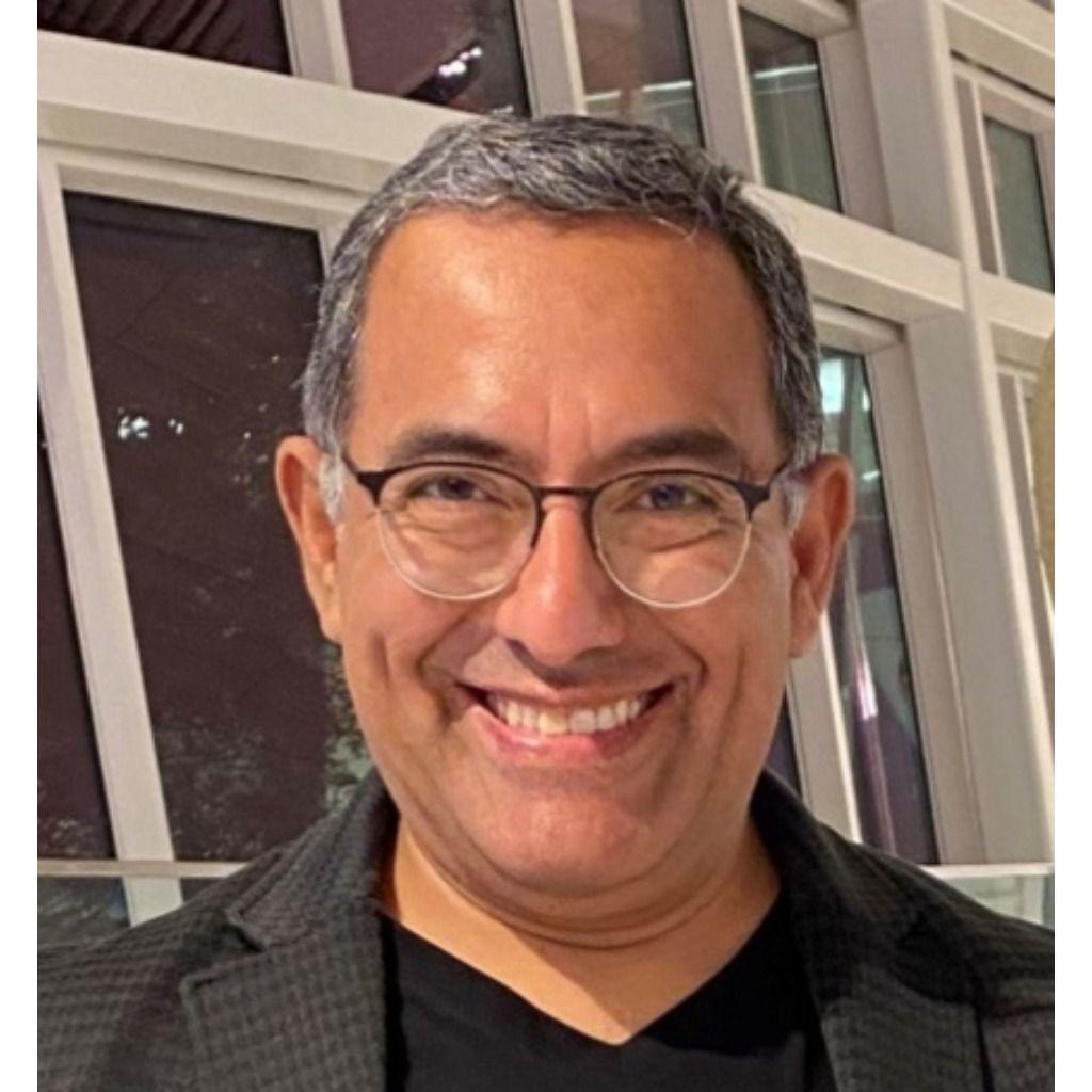 David Eduardo Rios, REALTOR®