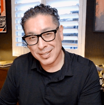 Robert Ortega, Agent