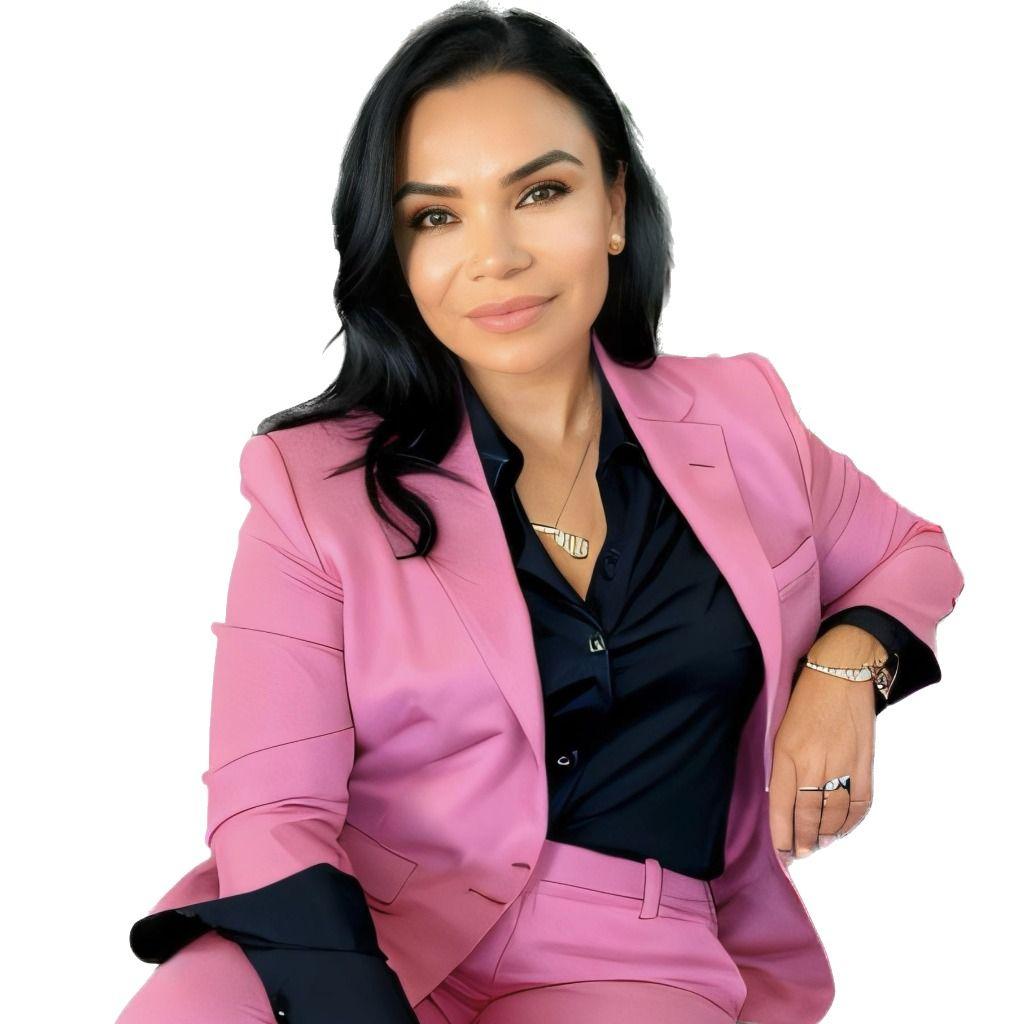 Juanita Real Estate Agent