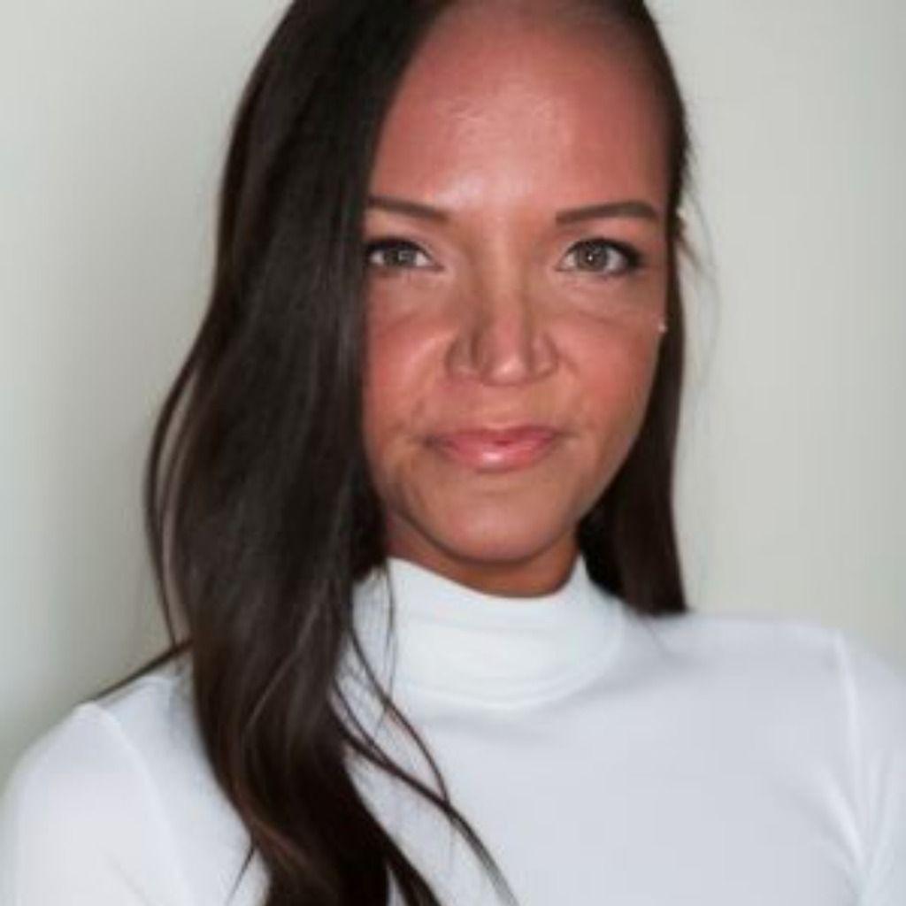 Dana Reaves, Realtor