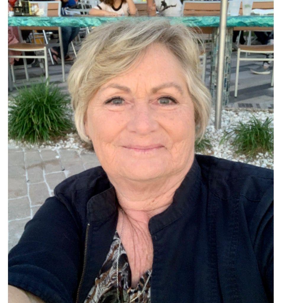 Pam Sell Sells Florida Homes