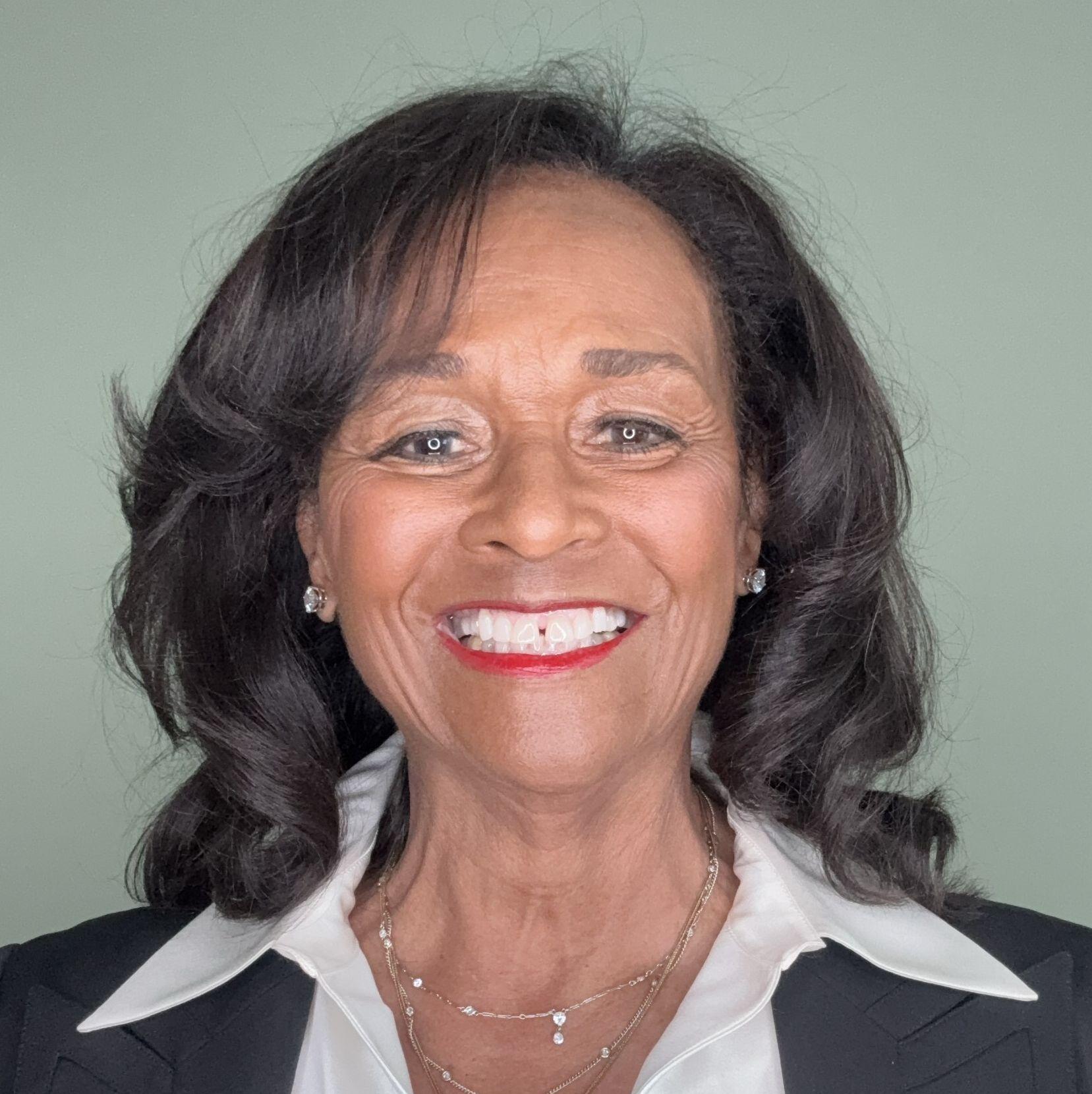 Paula R Parks