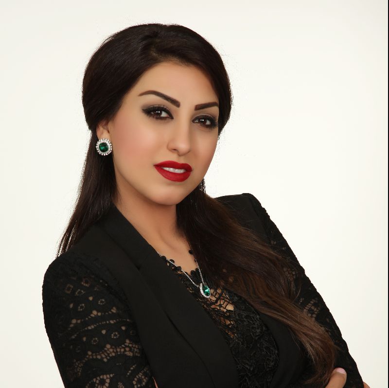 Mona  Shirazi