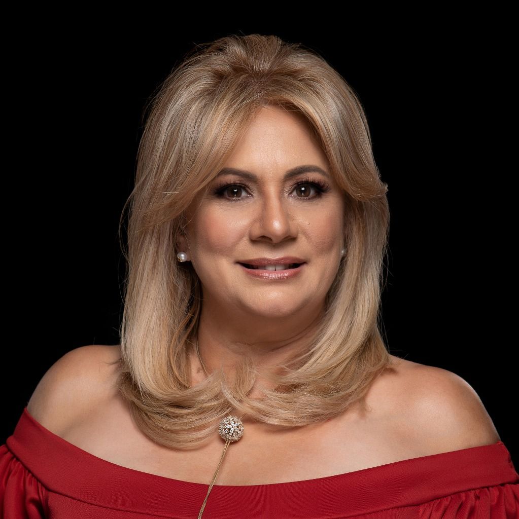realtor photo