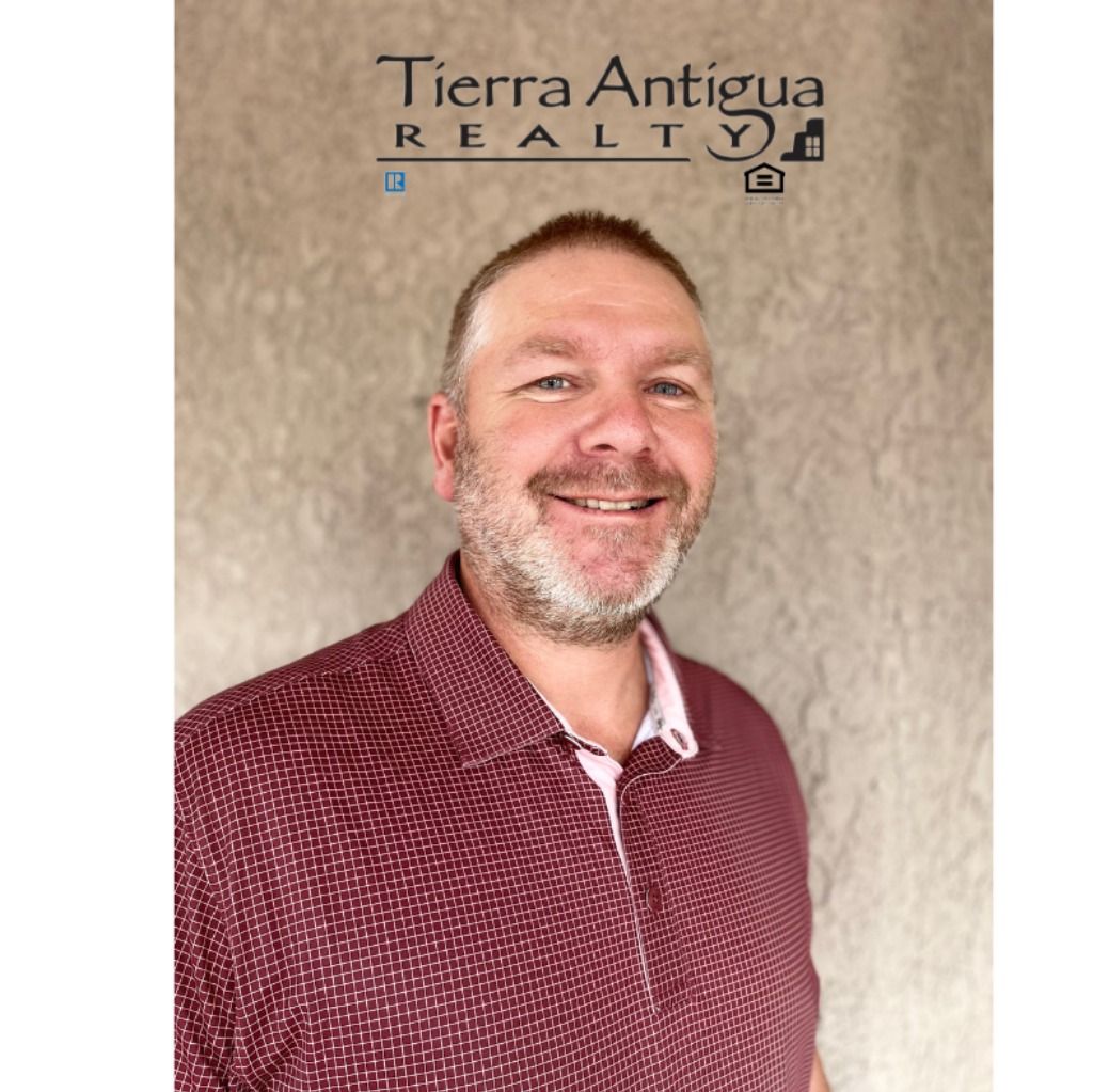realtor photo