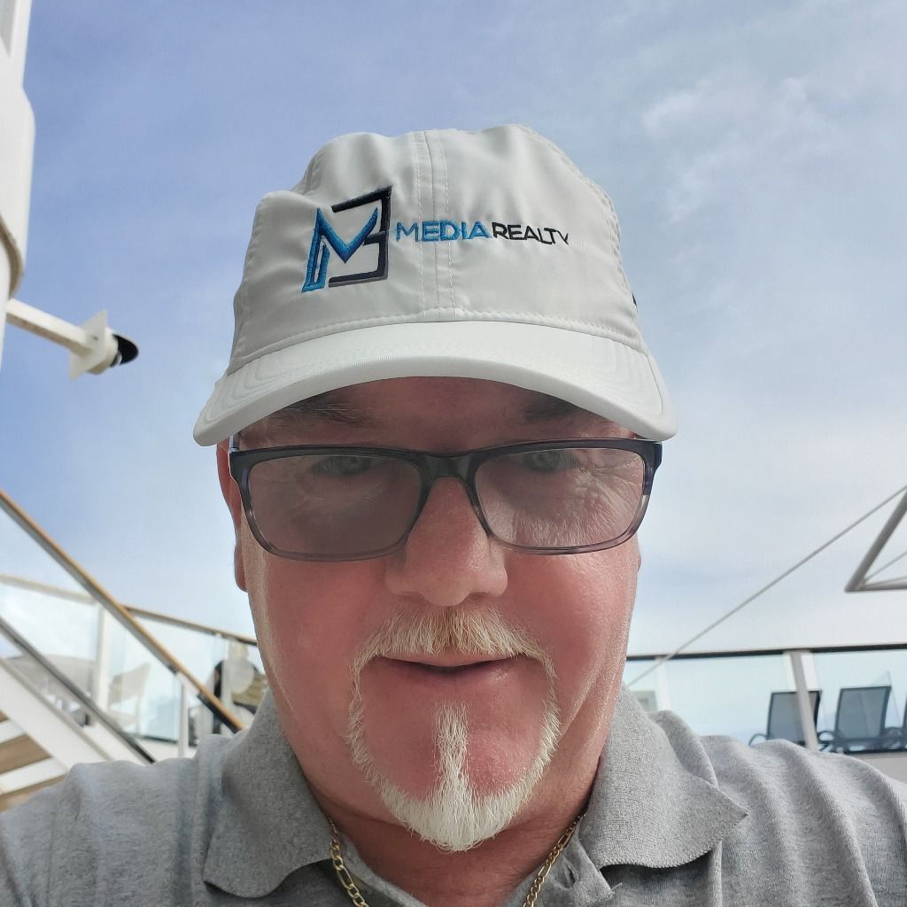 realtor photo