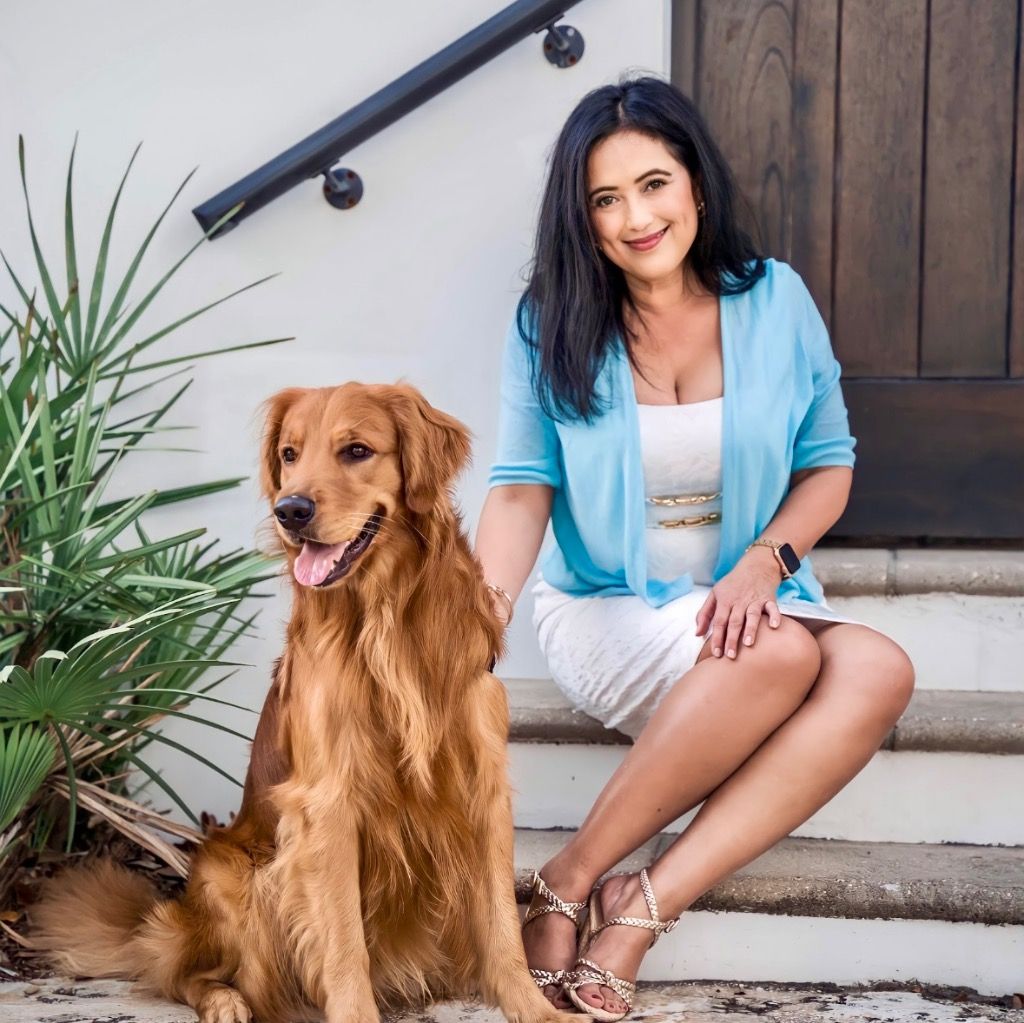 Eva Mullins, Realtor