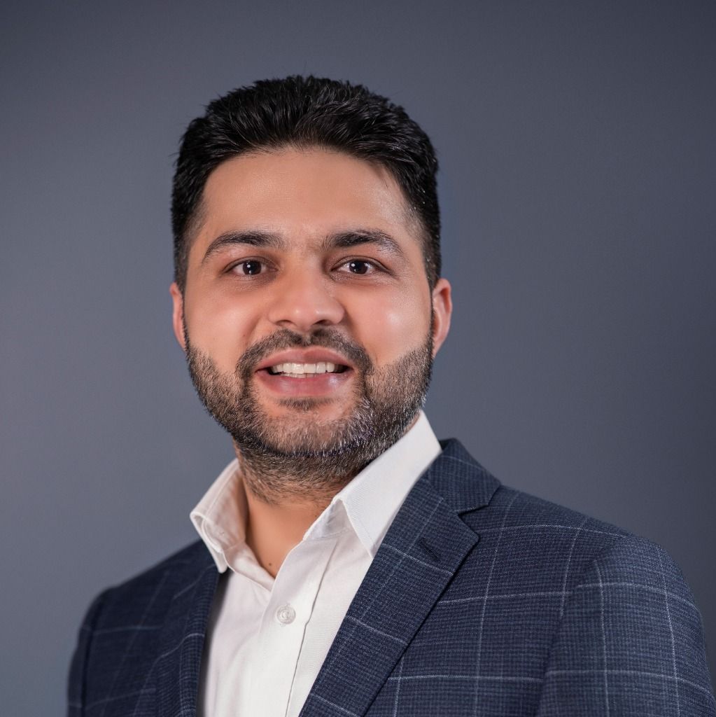 realtor photo