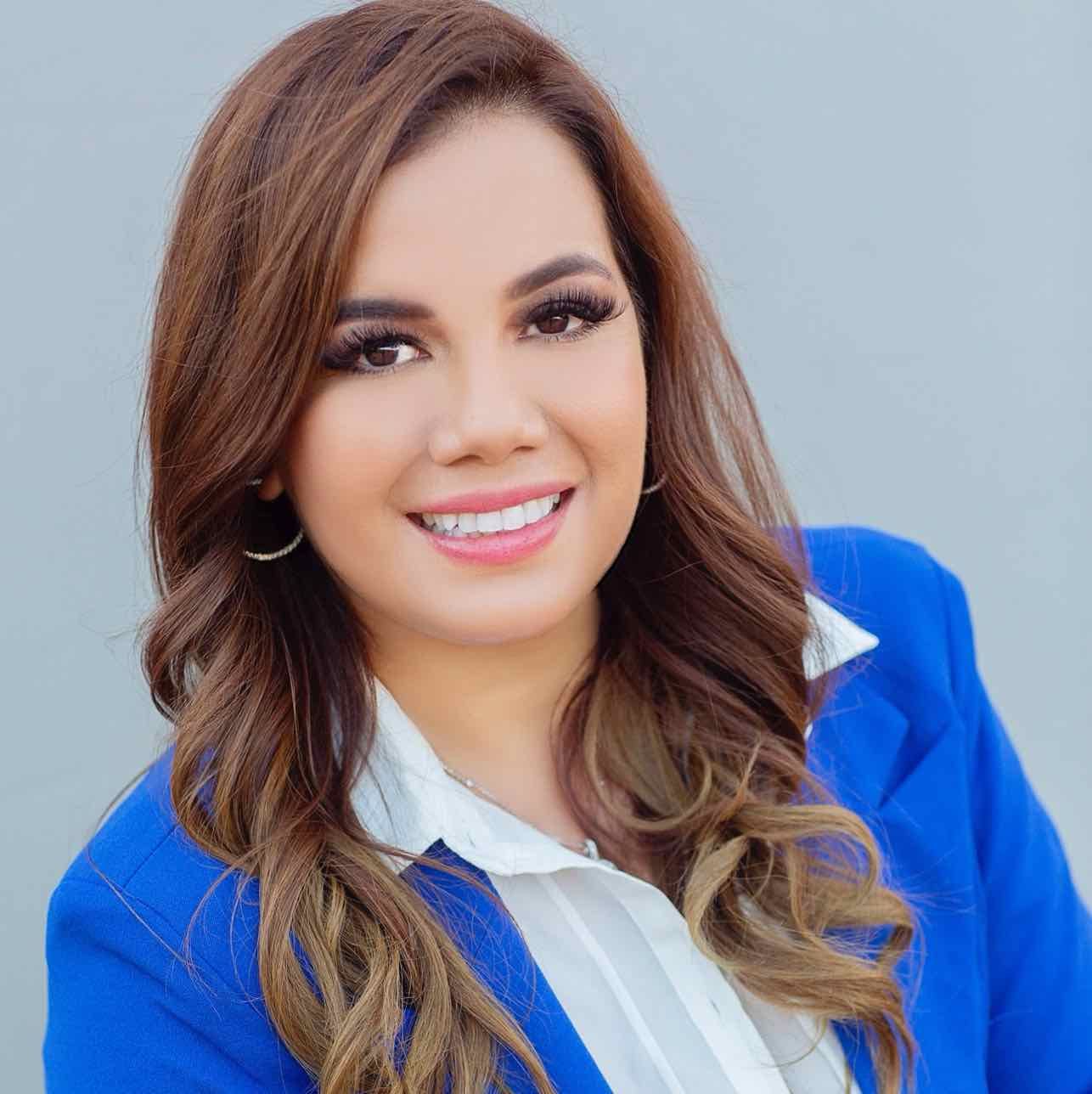 realtor photo
