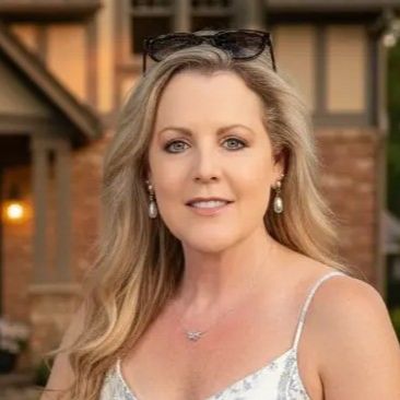 realtor photo