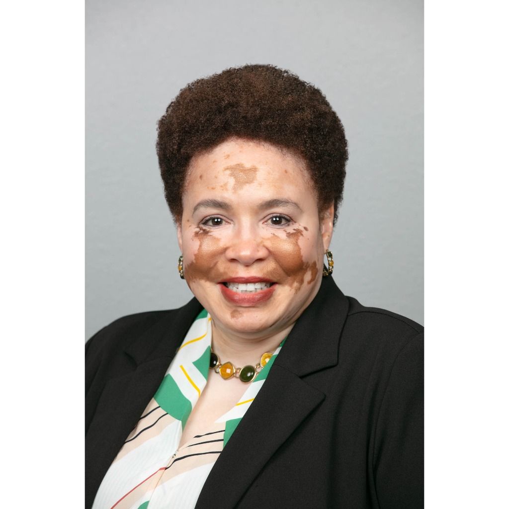 realtor photo