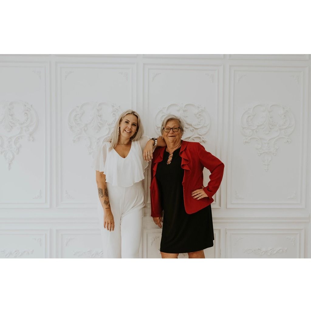 Ruth and Nataleigh Ballantyne