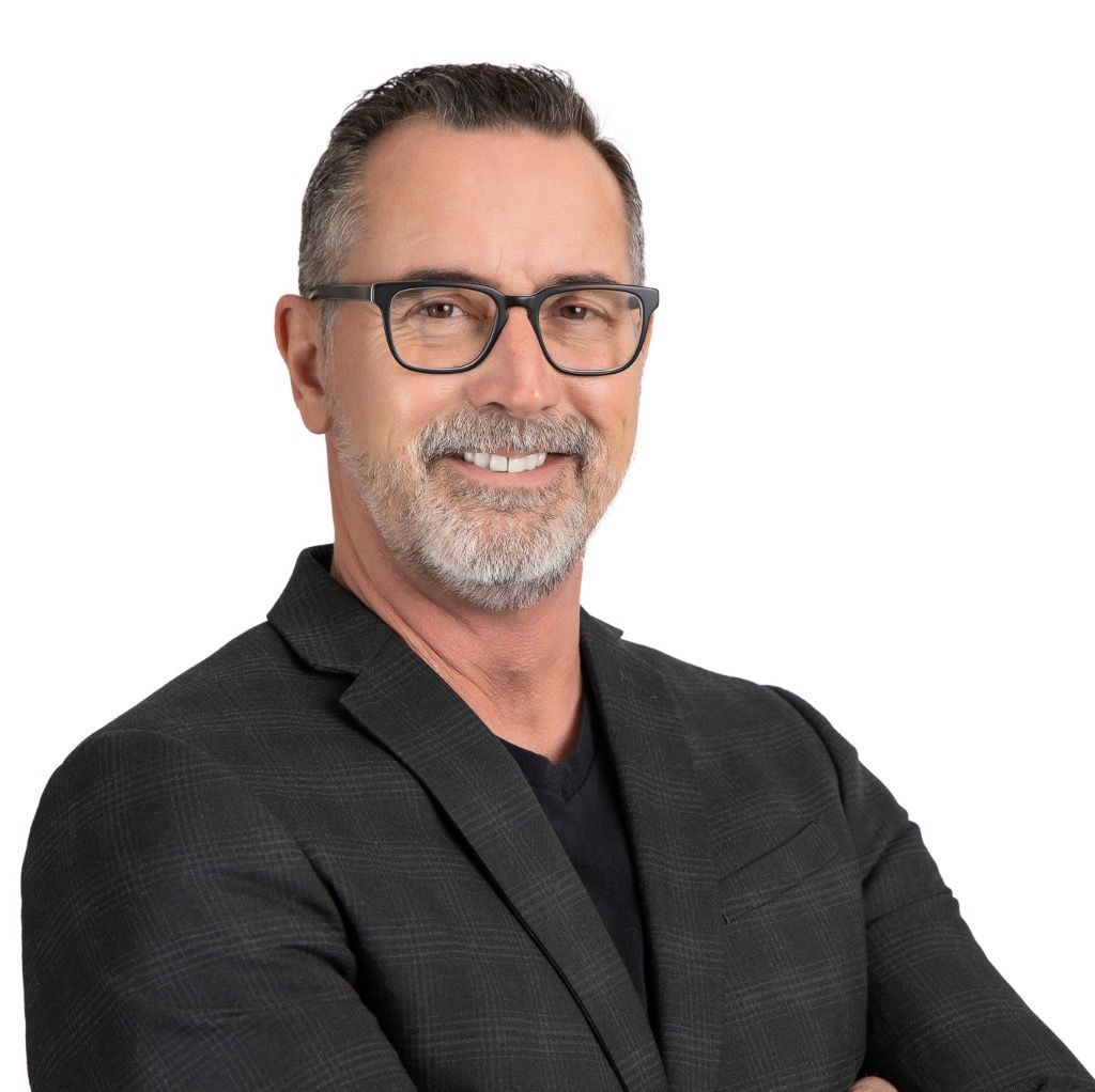 Curtis Hurst DRE 01900005