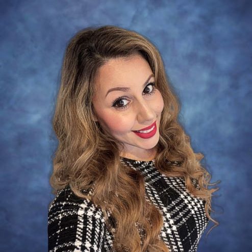 Adriana Sanchez Escrow Officer